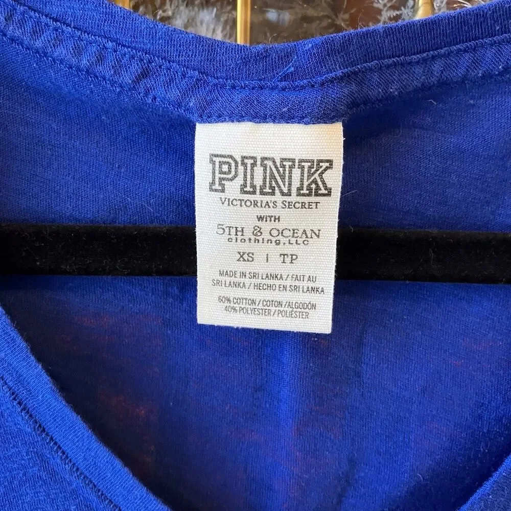 Pink Victoria's Secret‎ Chicago Cubs V Neck T Shirt Blue Women's Size XS EUC